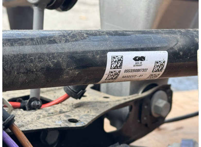 Полуось задняя (приводной вал, ШРУС) к BMW XM G09, 2024г.